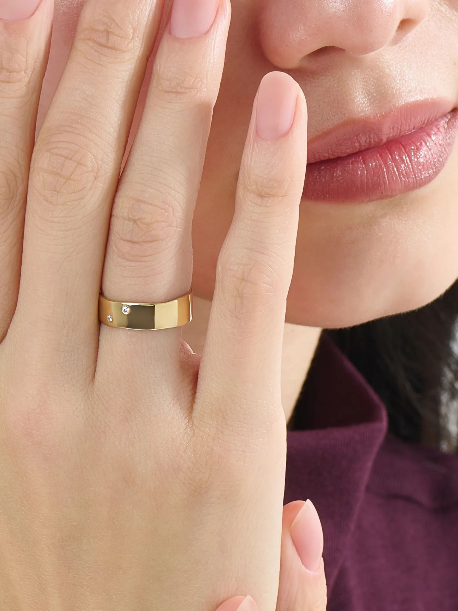 Wavy Wedding Band, solid gold ring, view 6 | DiaFifth