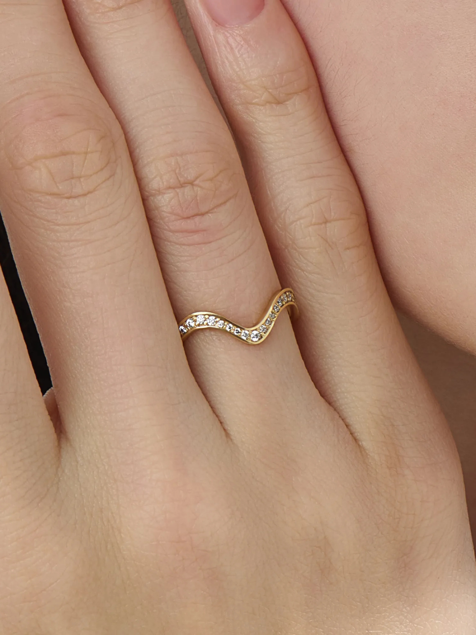 Deep Wave Wedding Ring, solid gold ring, view 3 | DiaFifth