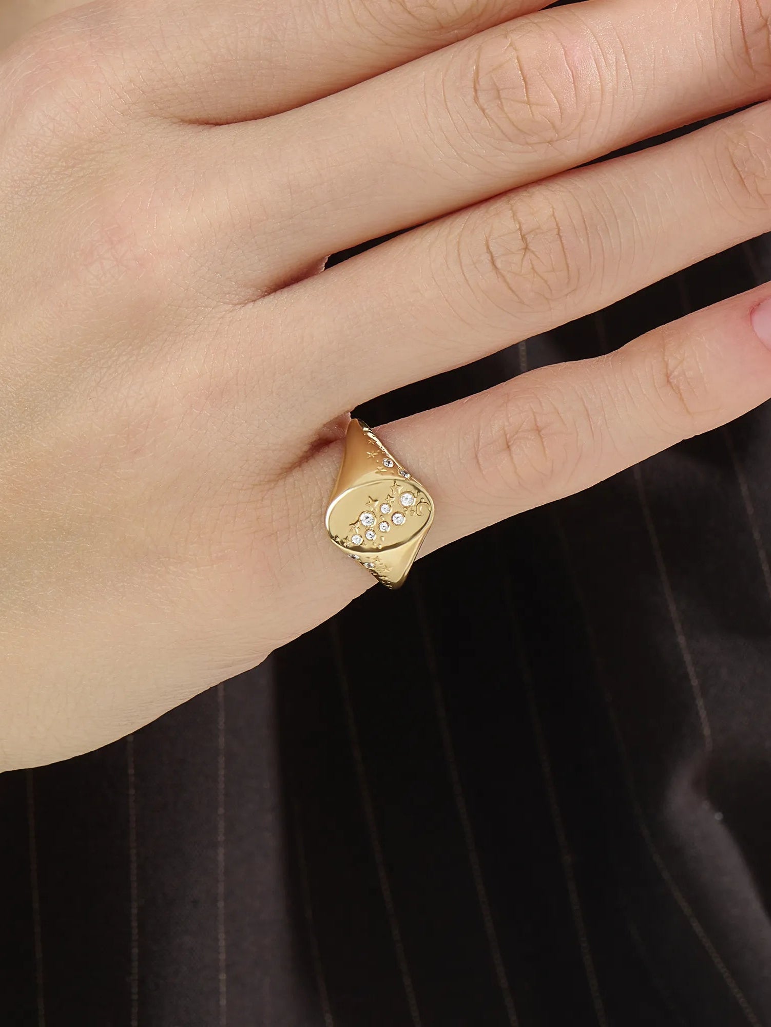 Celestial Signet Ring, solid gold ring, view 3 | DiaFifth
